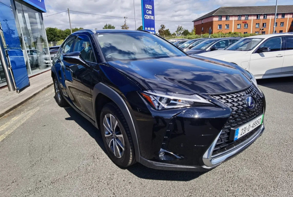LEXUS UX 300E 54KWH - Image 3