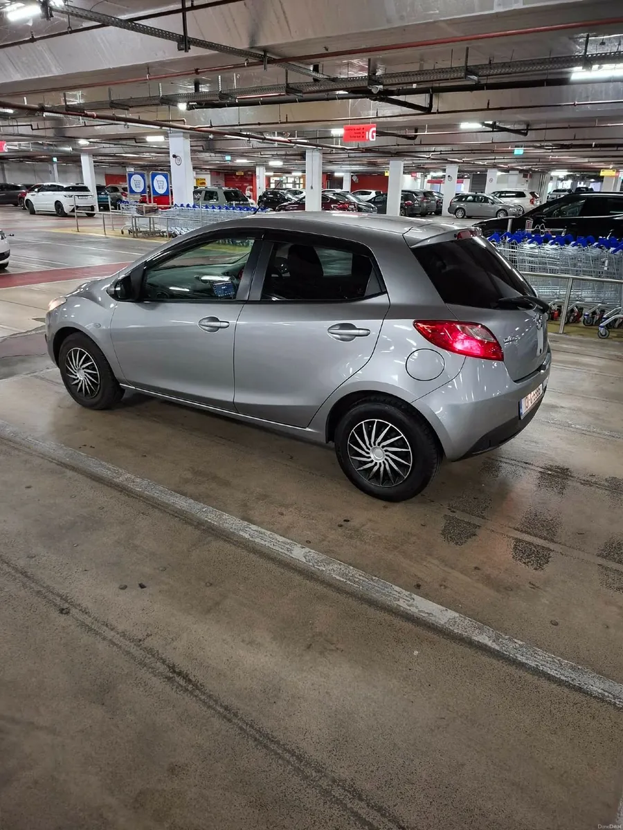 Automatic Mazda Demio Nct 08/27 only 62km - Image 3