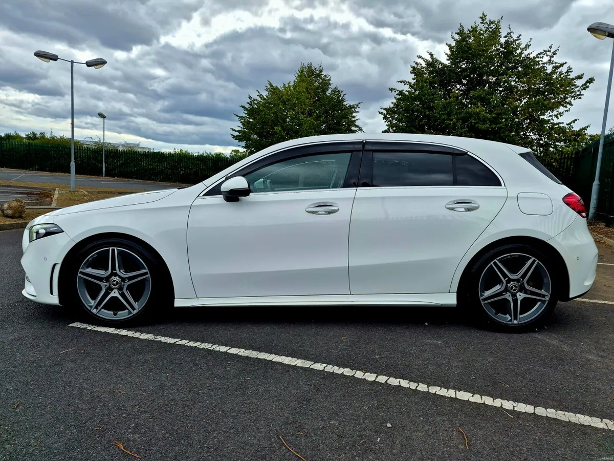 2019 MERCEDES BENZ A200D AMG LINE AUTO. - Image 2