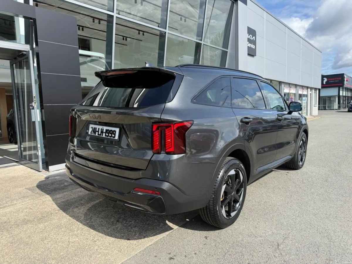 Kia Sorento DSL PE 7S - Image 3