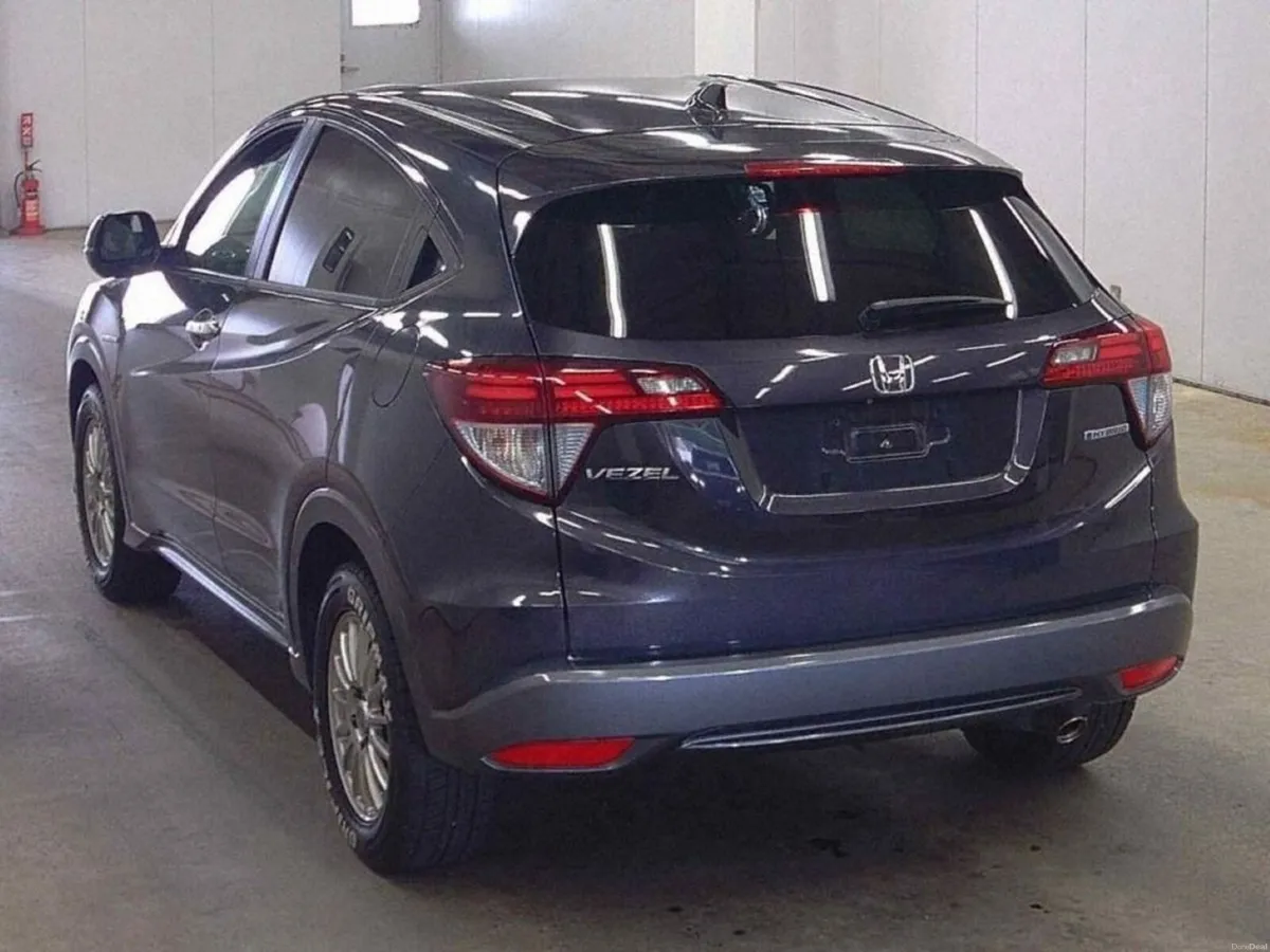 Honda Vezel 1.5 HYBRID AUTOMATIC - FACTORY ALLOYS - Image 2