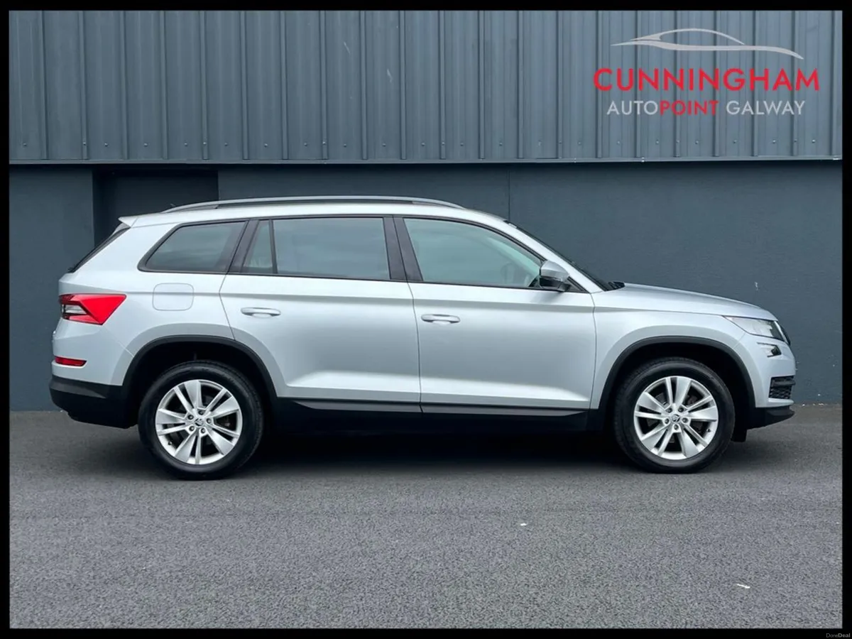 Skoda Kodiaq 2.0 TDI SE Tech 4X4 7 Seat - Image 3