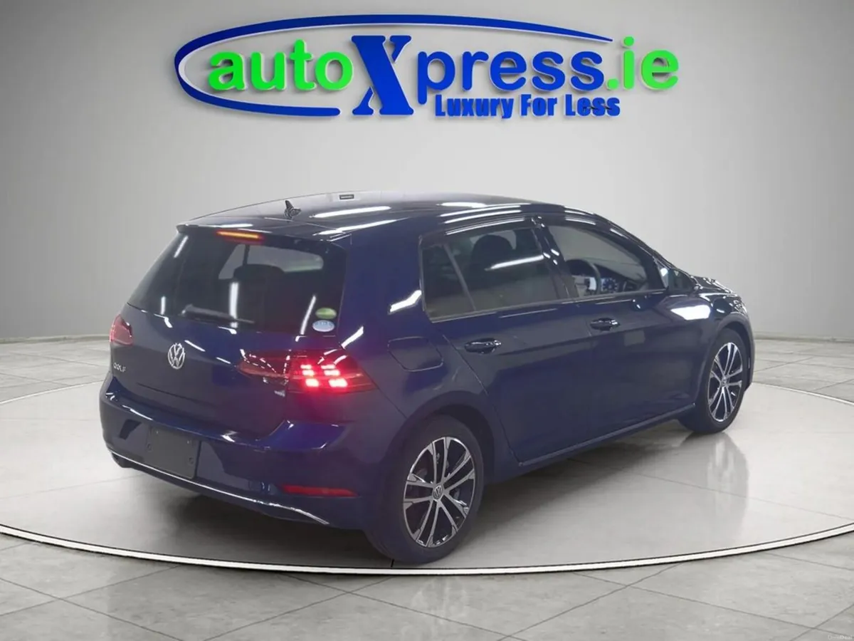 Volkswagen Golf 1.2 TSI COMFORT LINE, ULTRA Low mi - Image 5