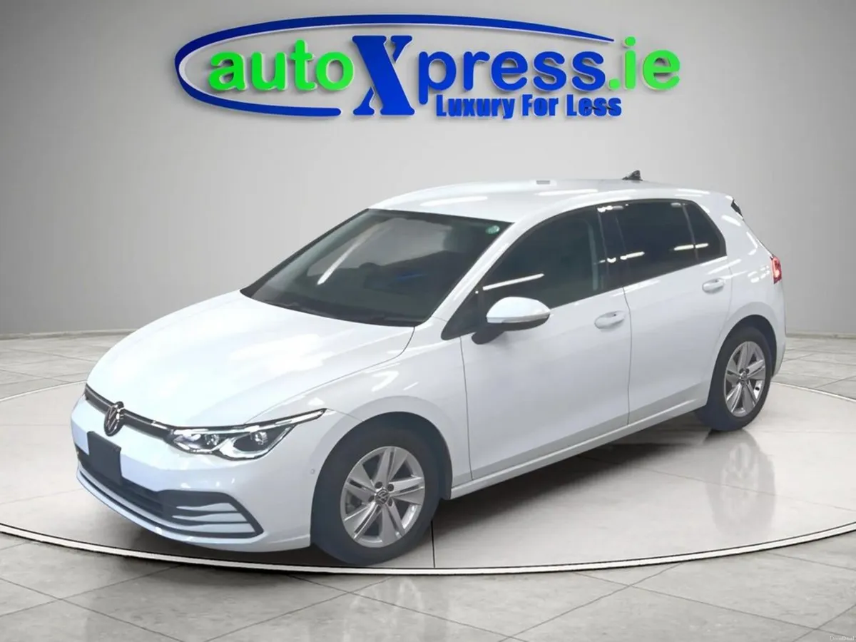 Volkswagen Golf 1.0 ETSI ACTIVE, Low mileage - Image 5