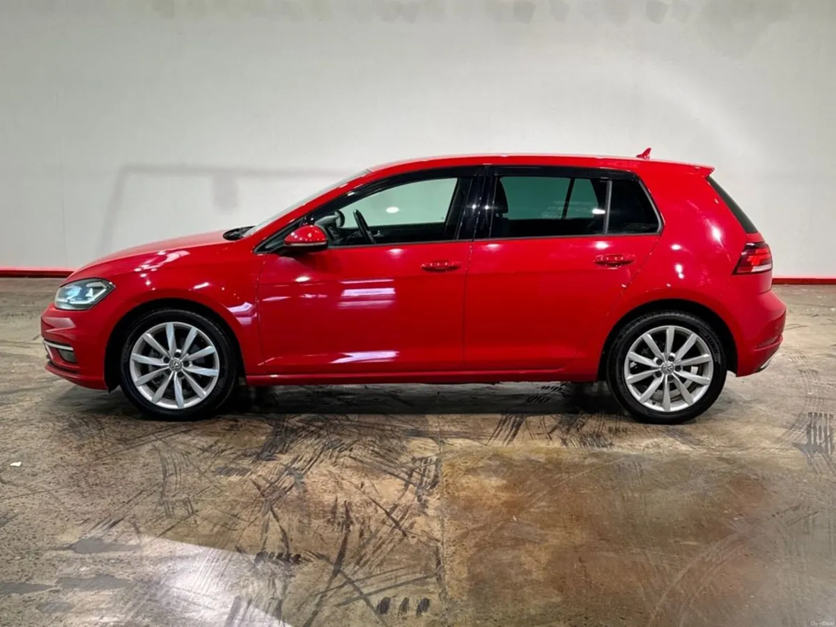 Volkswagen Golf 1.2 AUTOMATIC TSI COMFORT LINE TEC - Image 6
