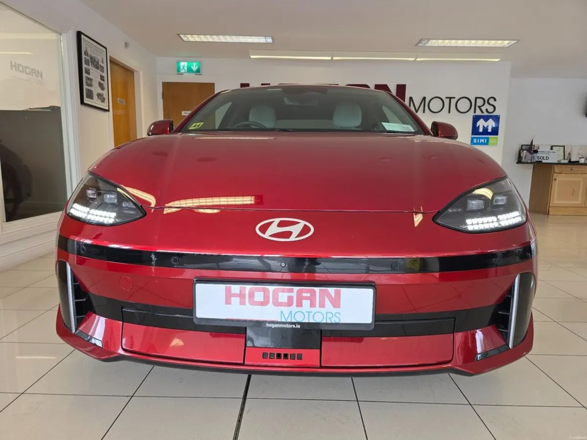 Hyundai IONIQ 6 Elegance 77KW * Automatic * Huge R - Image 2
