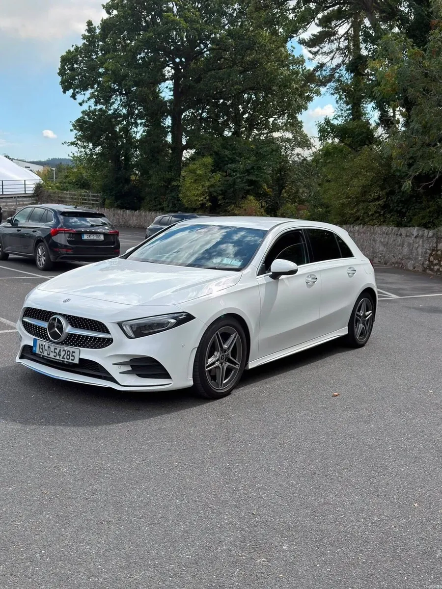 Mercedes A200d - Image 2