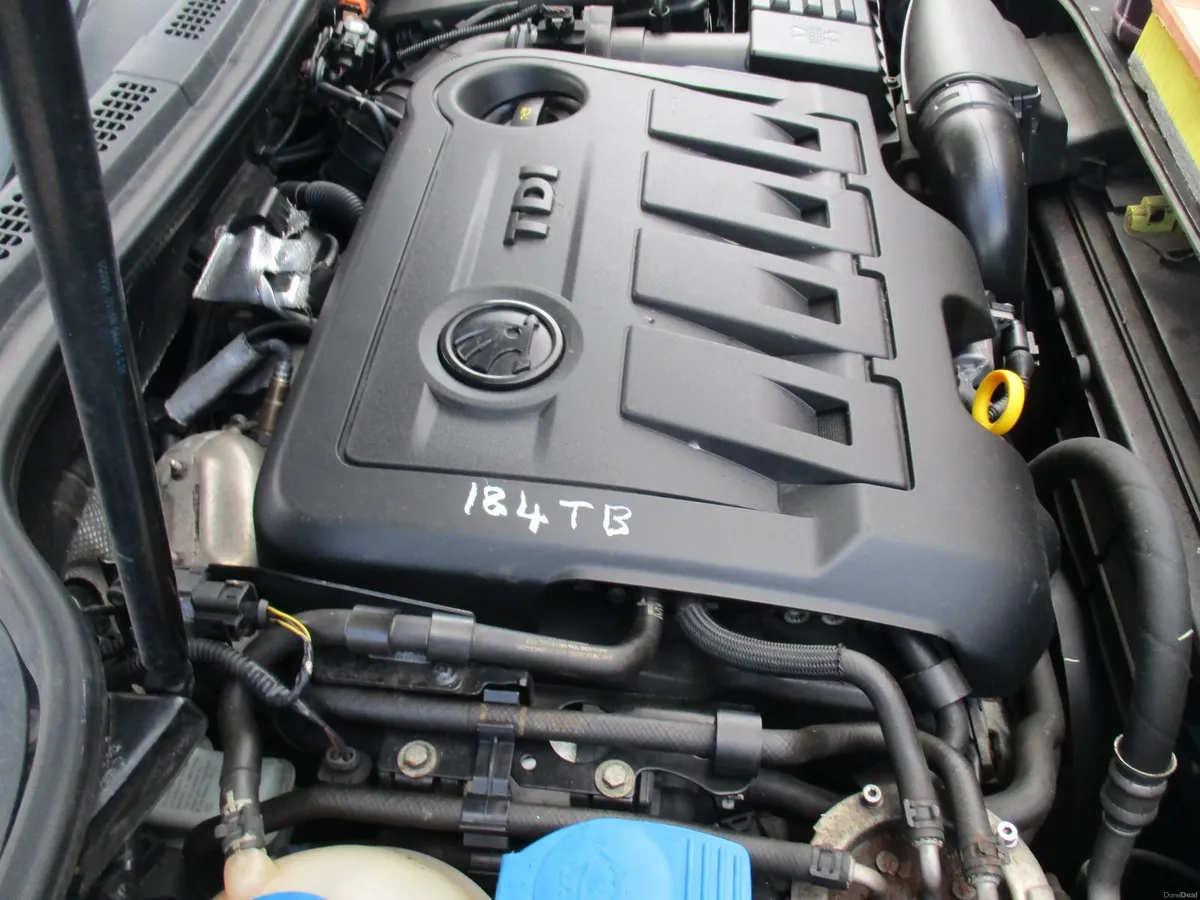 Skoda Superb 2015 20tdi cr se 140ps 5-door auto - Image 5