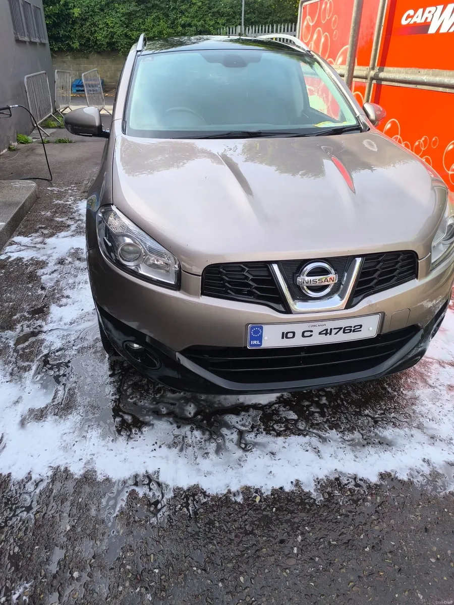 Nissan Qashqai+2 2010 - Image 1