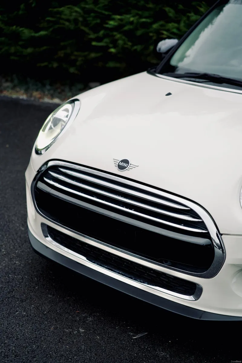 Mini Cooper 1.5 3rd 2019 - Image 3