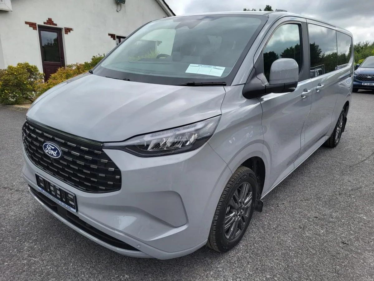 Ford Custom Petrol Hybrid New - Image 6