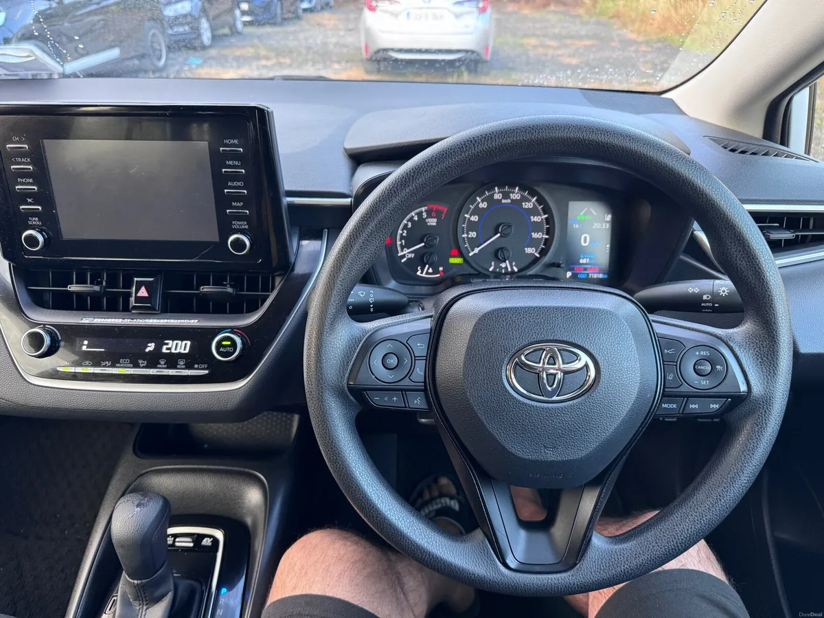 Toyota Corolla Touring 211 - Image 6