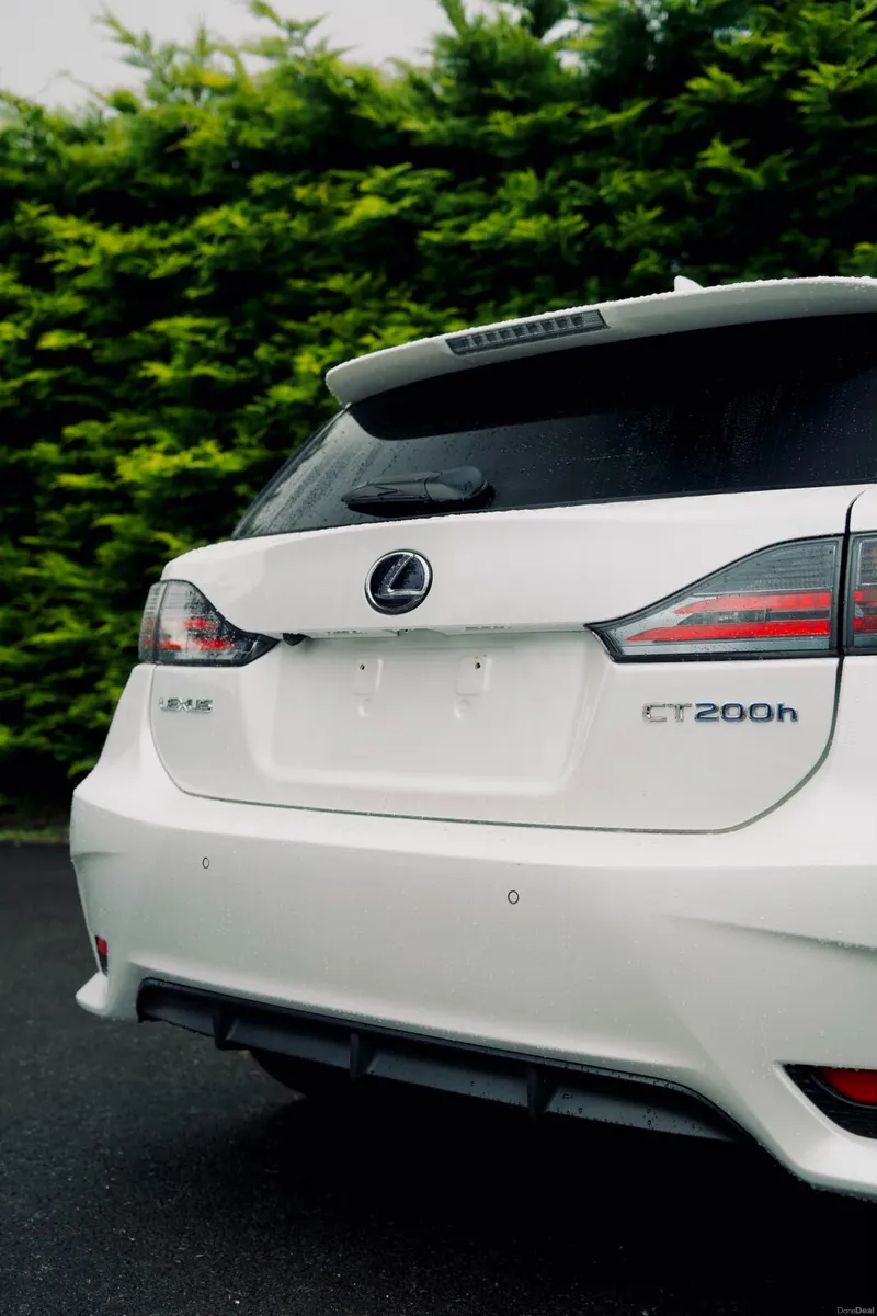 Lexus CT 200h 1.8 Hybrid 2017 - Image 5