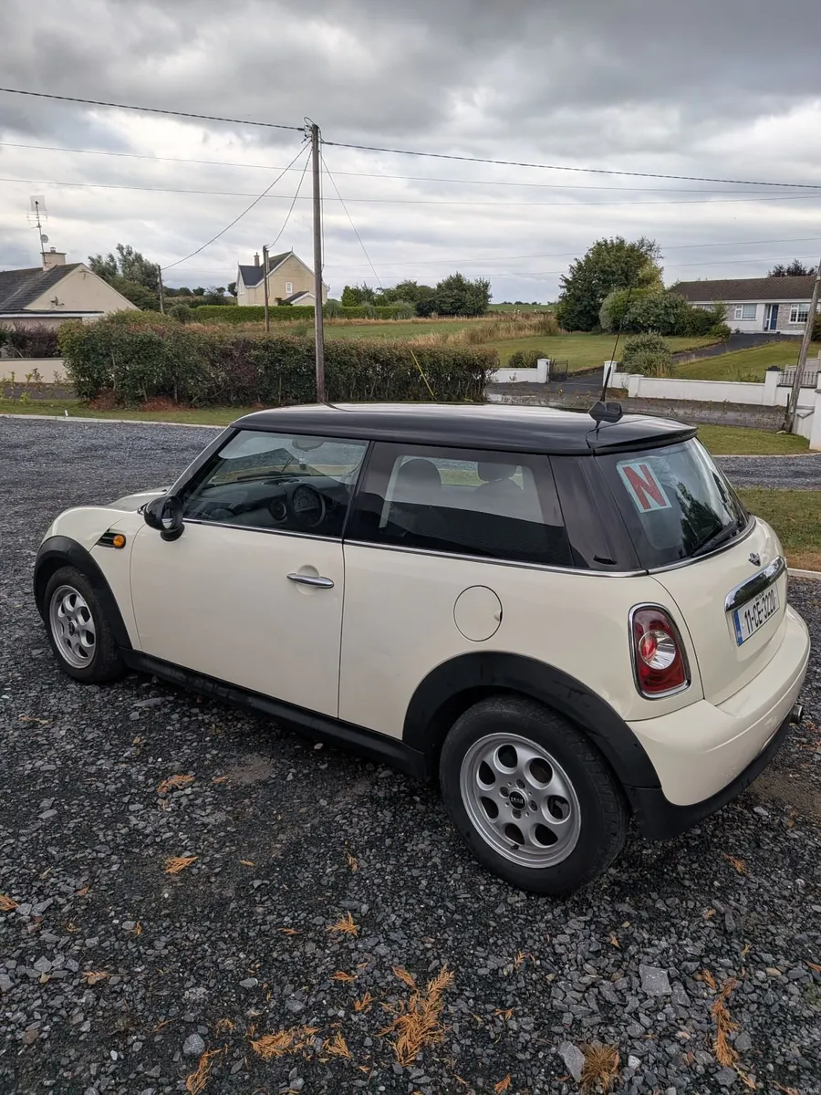 Mini Cooper 2011 - Image 6