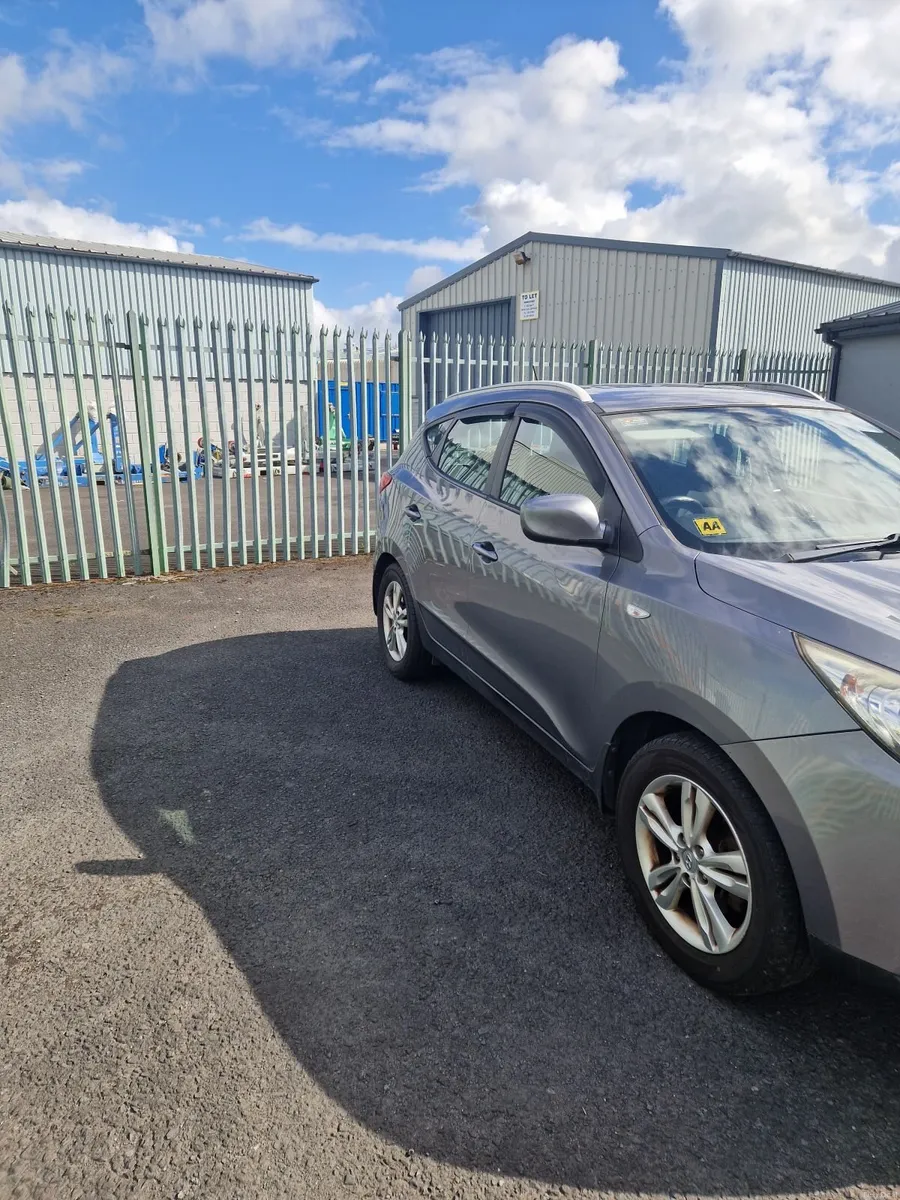 Hyundai ix35 2013 Fully Serviced + Oil & Filters - Image 4