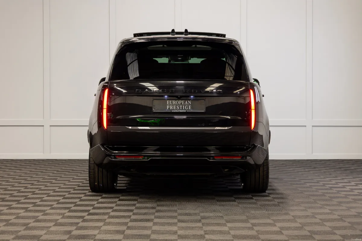 2024 Range Rover P550e Autobiography - Image 5
