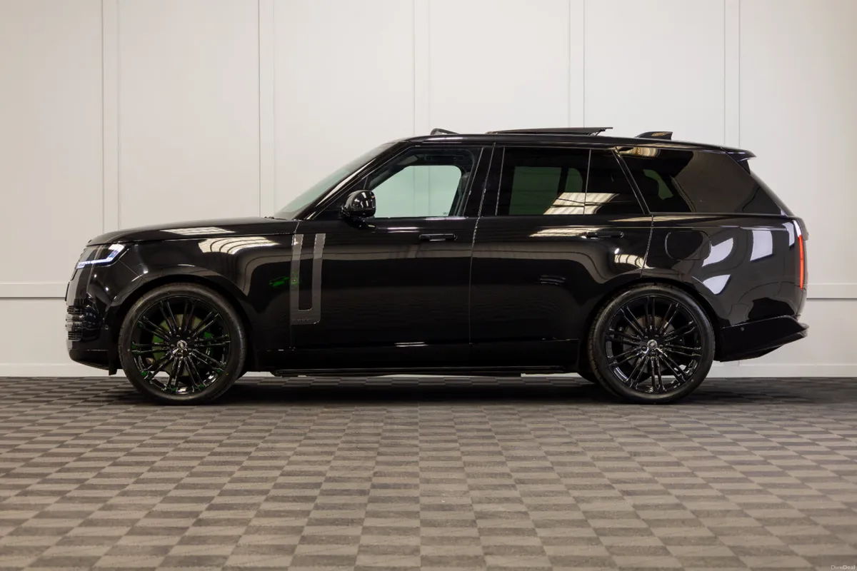 2024 Range Rover P550e Autobiography - Image 3