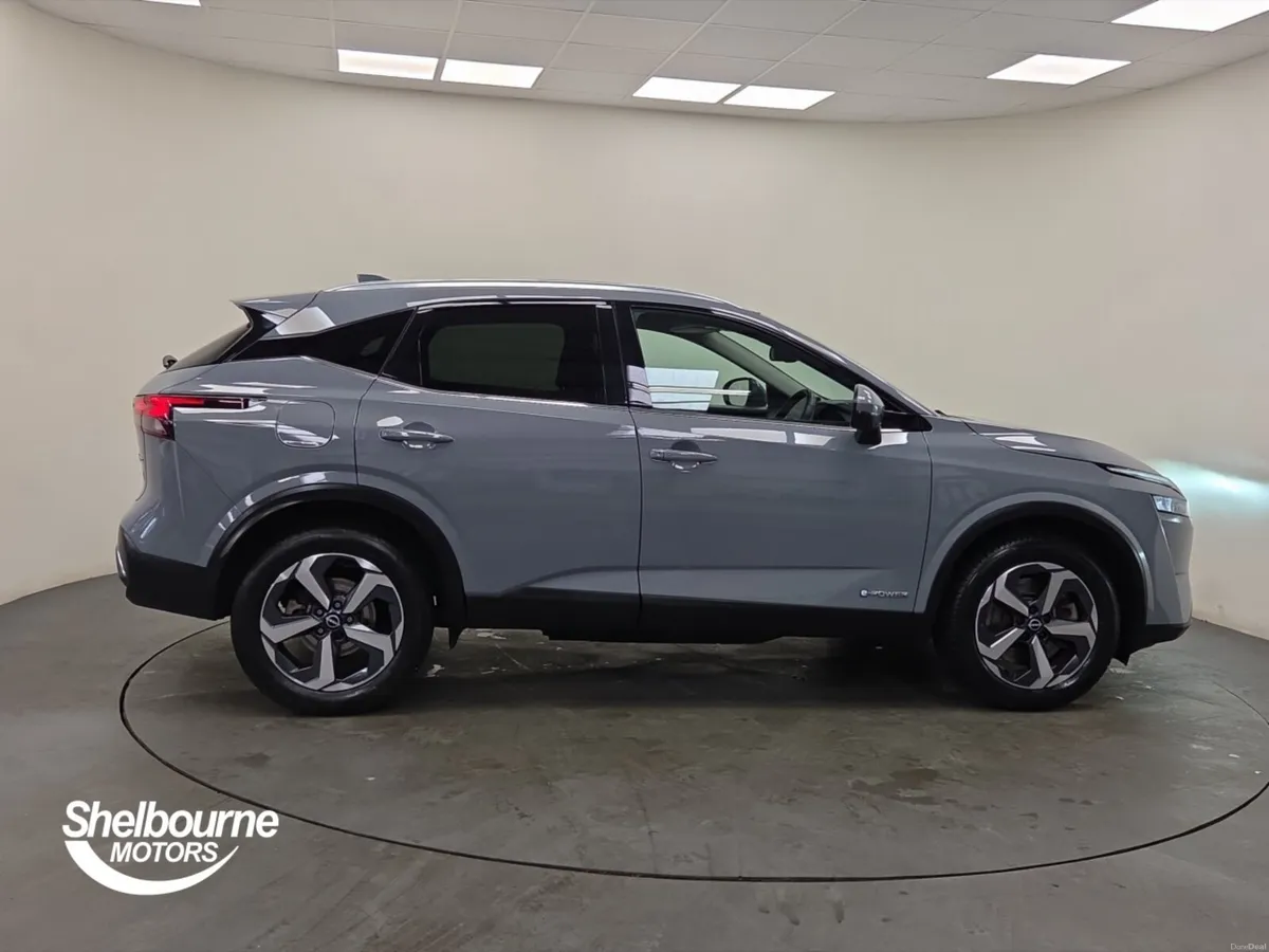 Nissan Qashqai Hatchback N-Connecta - Image 3