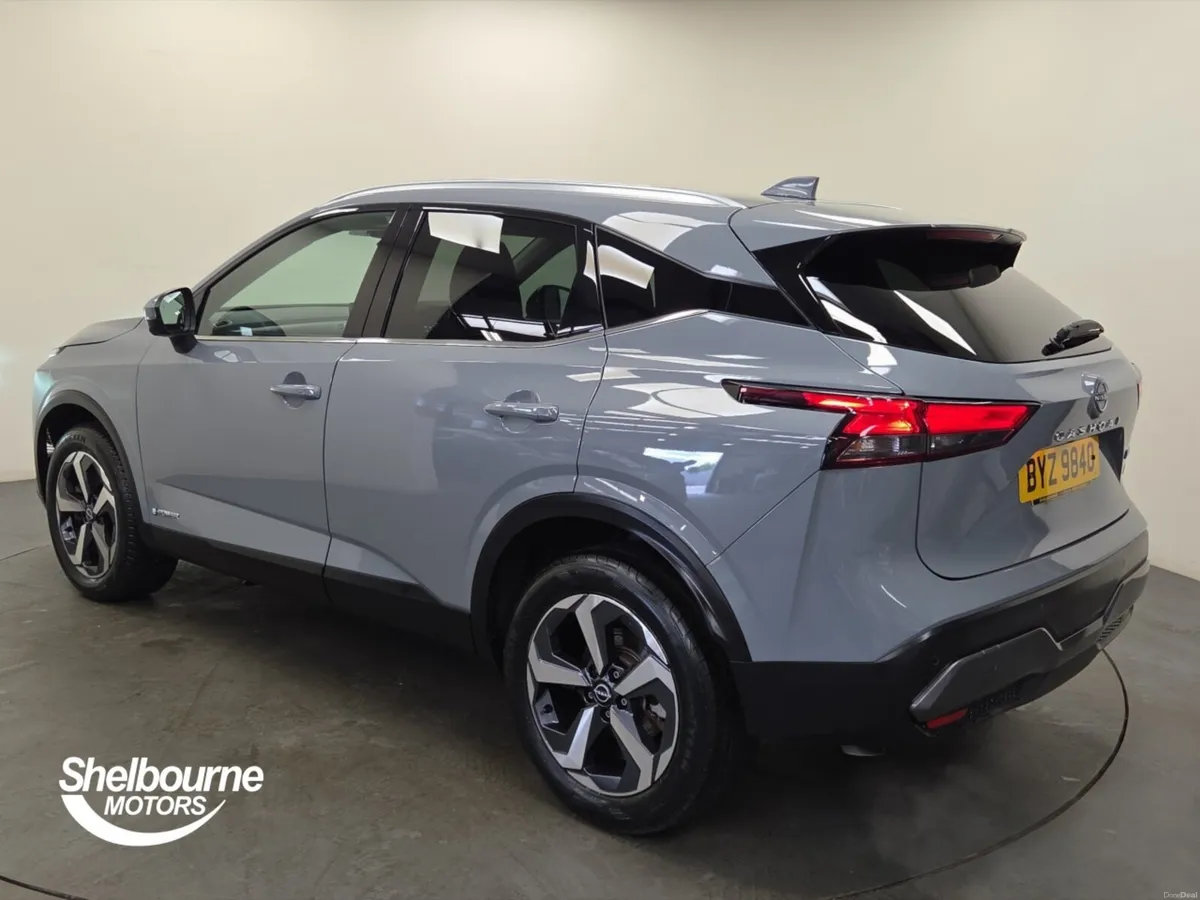 Nissan Qashqai Hatchback N-Connecta - Image 2