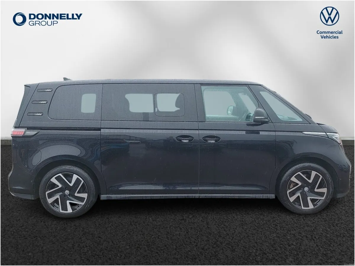 Volkswagen Id. Buzz Estate Style Pro - Image 4