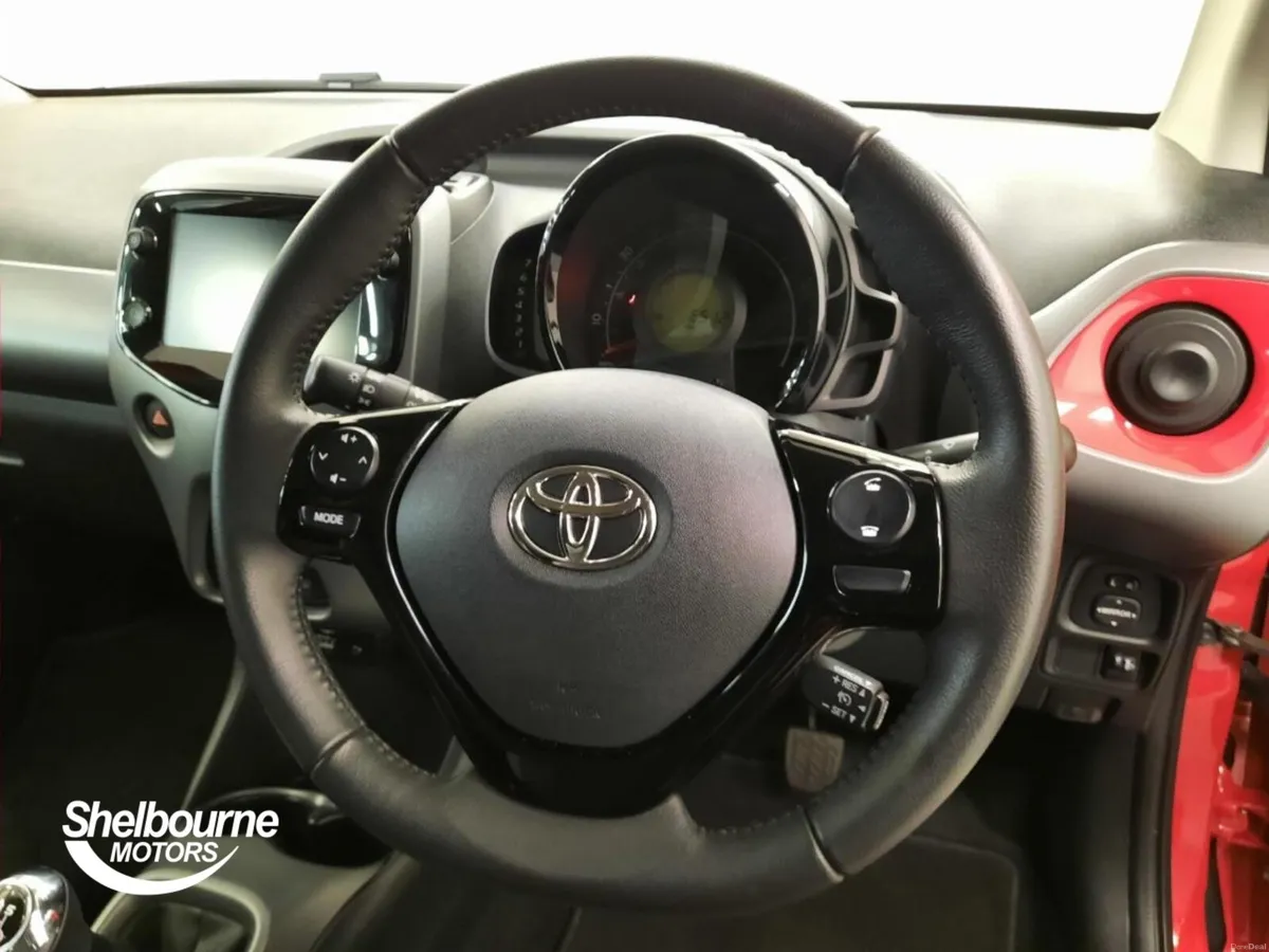 Toyota AYGO Hatchback X-Trend - Image 4