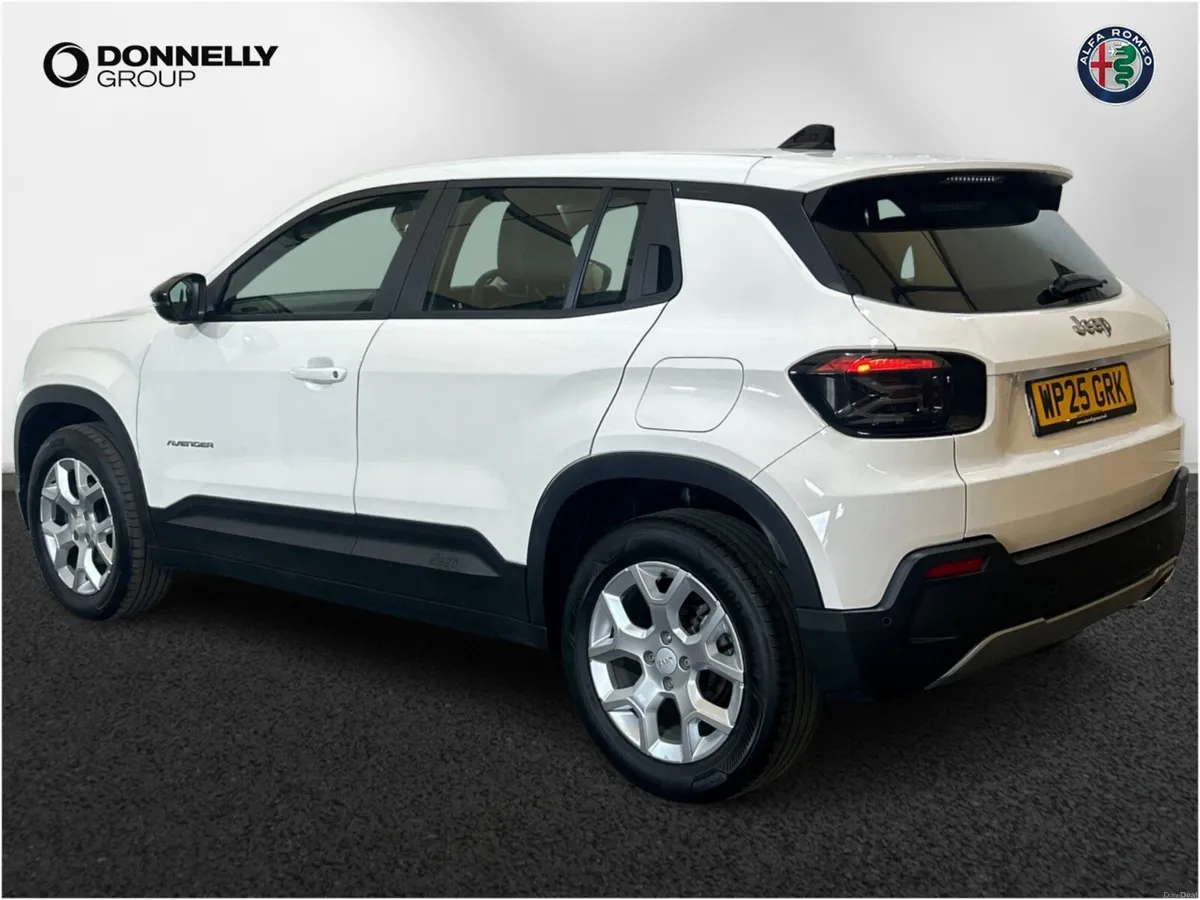 Jeep Avenger Hatchback Altitude - Image 2