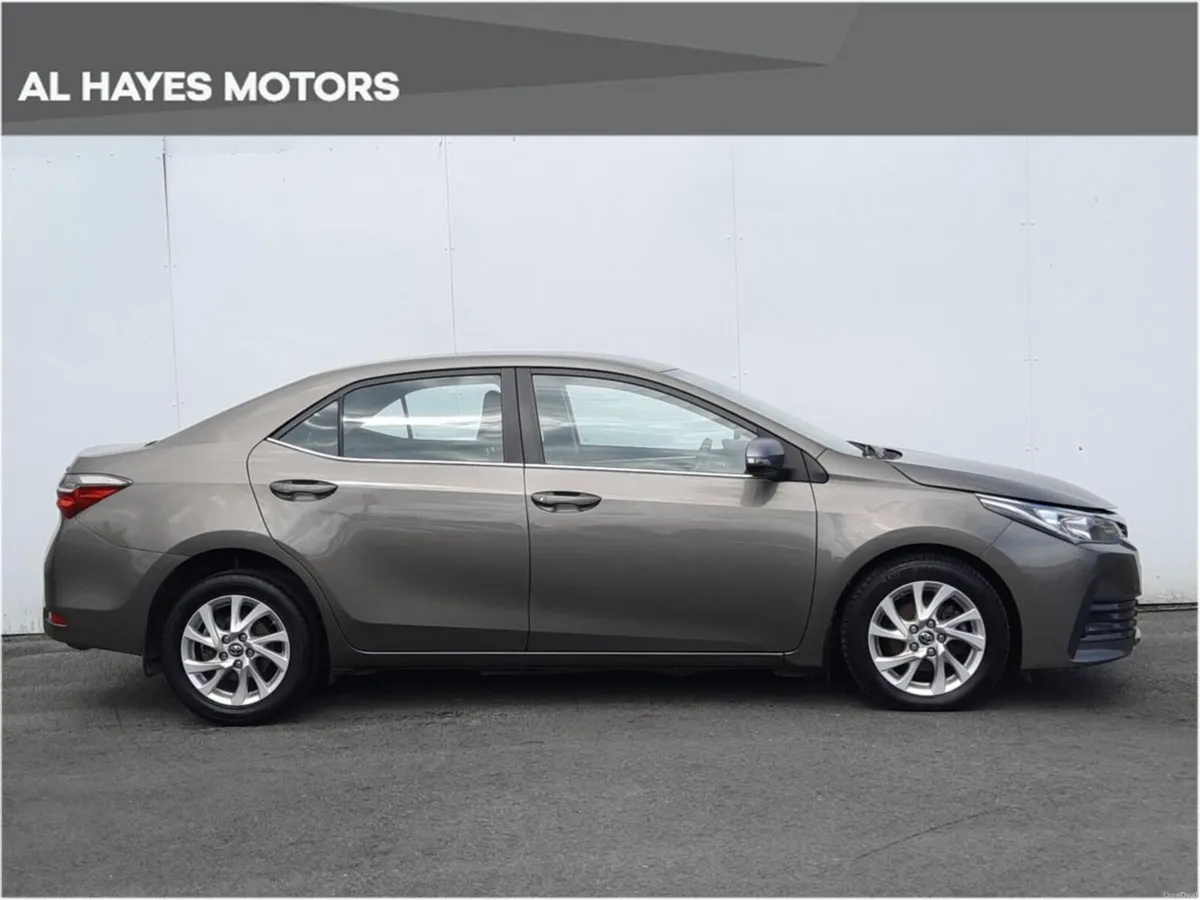 Toyota Corolla **1 OWNER** LIKE NEW**D-4D**LUNA** - Image 6