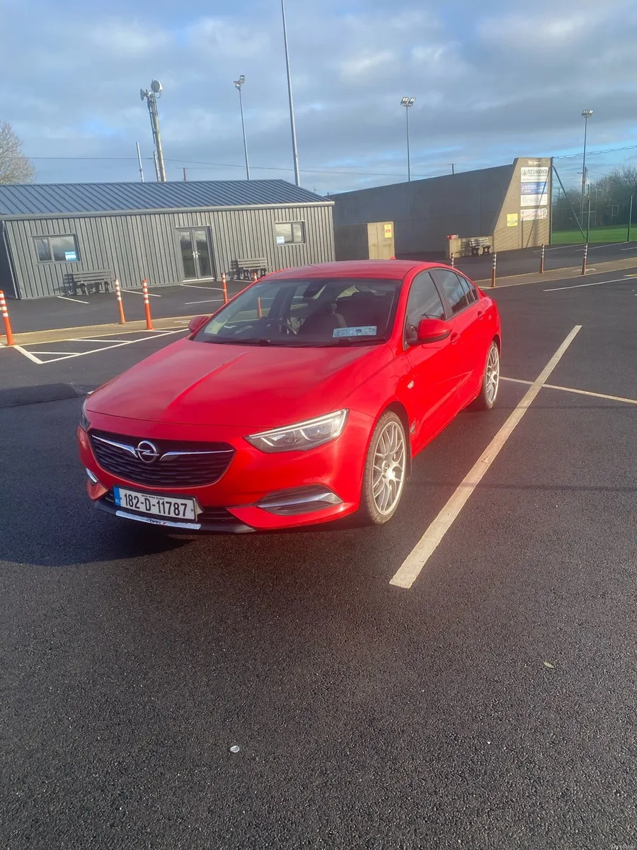 2018 Opel Insignia NCT 07/28 - Image 1