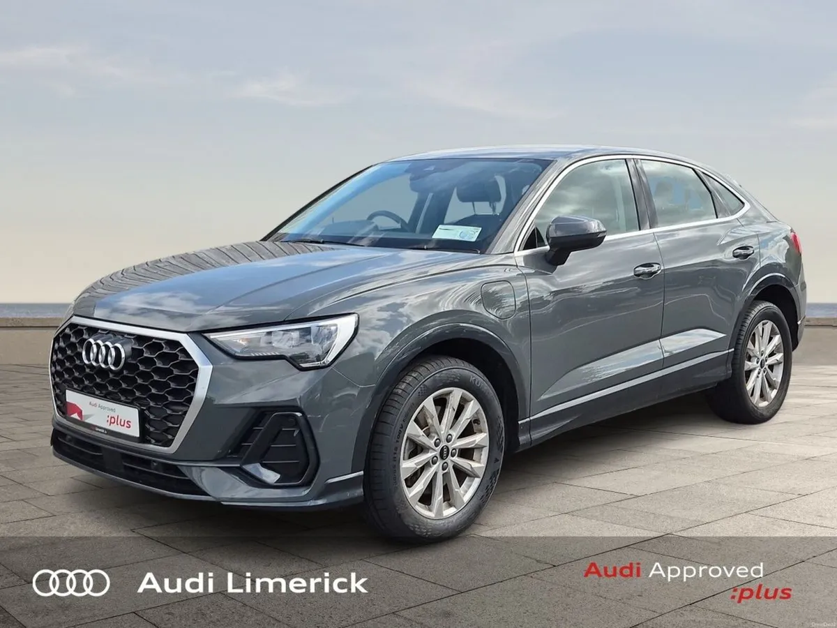Audi Q3 45 TFSI E S Tronic SE - Image 3