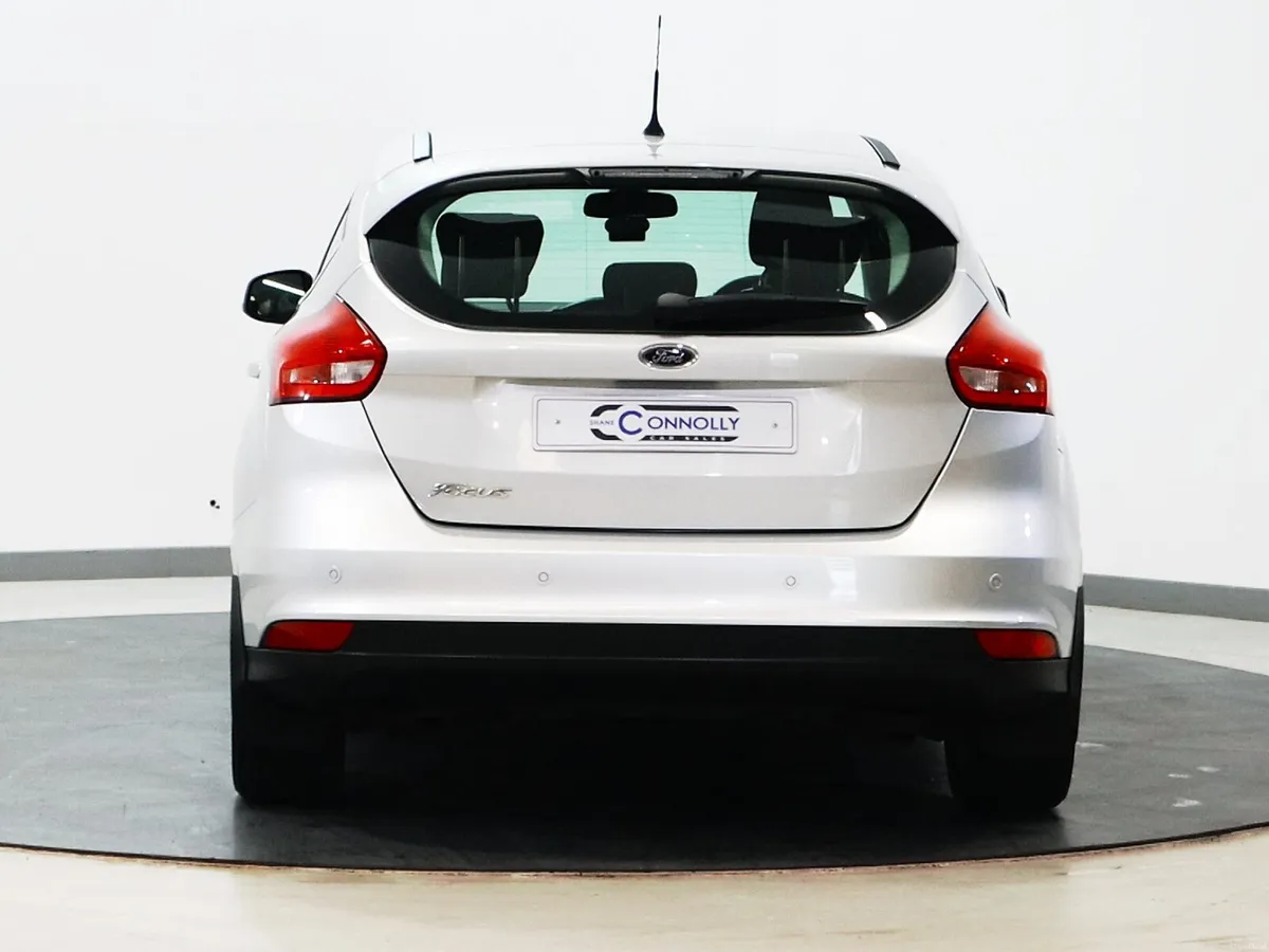*58* 2016 Ford Focus 1.5 D ZETEC - Image 5