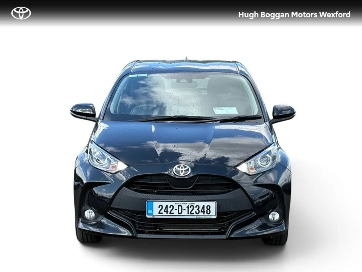 Toyota Yaris YARIS 1.5 LUNA LOW MILEAGE!! - Image 4