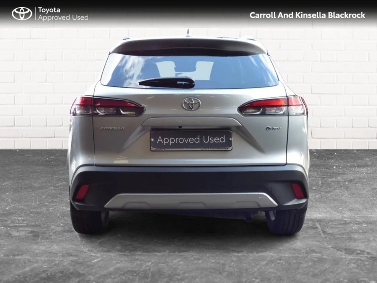 Toyota Corolla Cross Hybrid Sport - Image 4