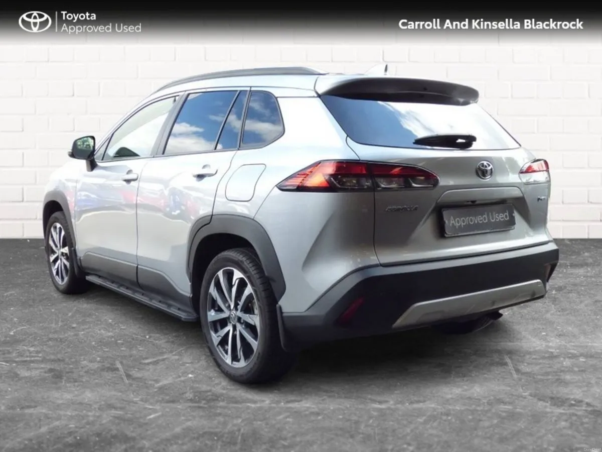 Toyota Corolla Cross Hybrid Sport - Image 2
