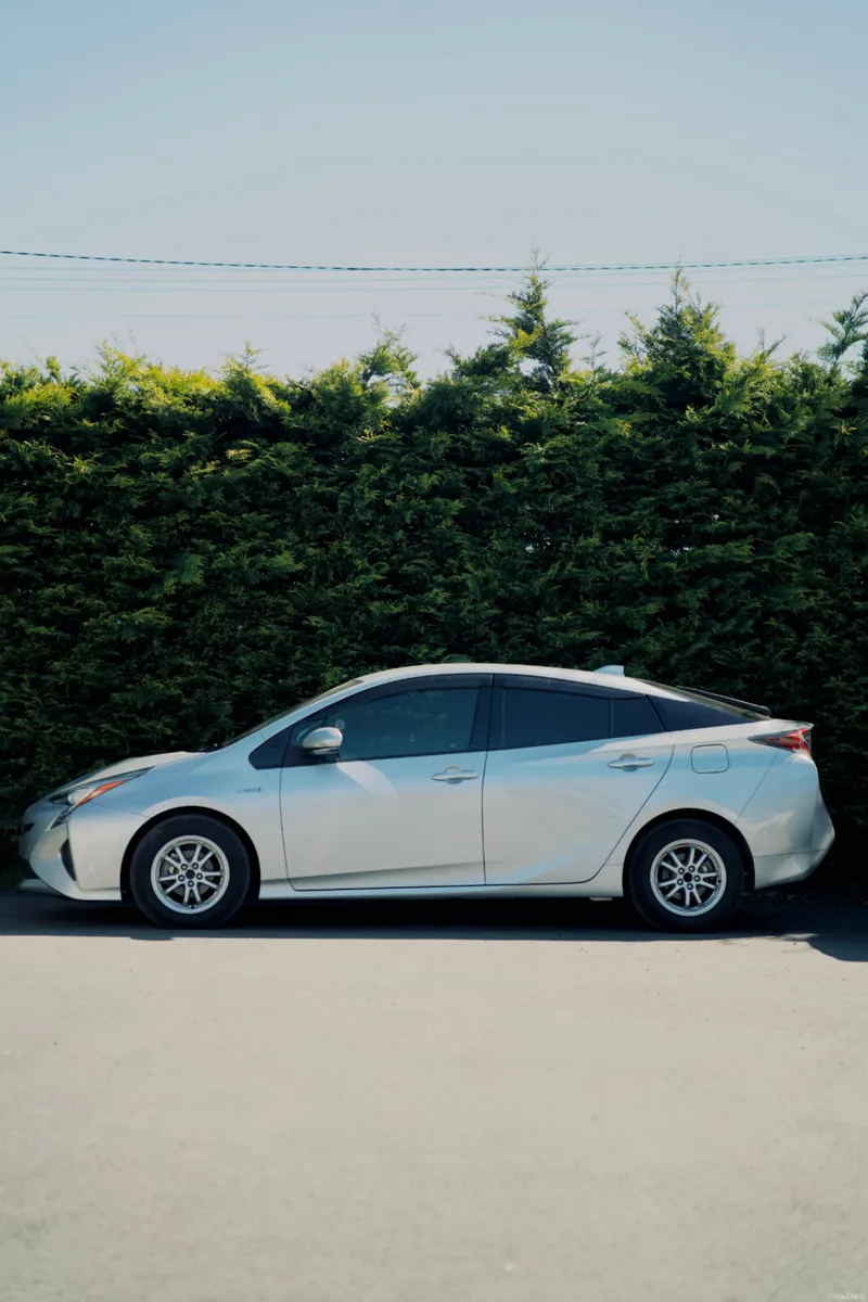 Toyota Prius 1.8 Hybrid 2018 - Image 4