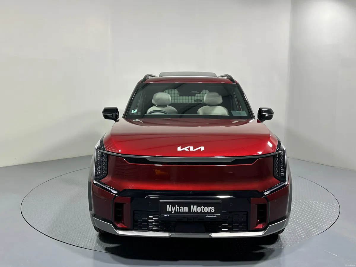 Kia EV9 GT-Line Commercial 99.8Kw (2026) - Image 2