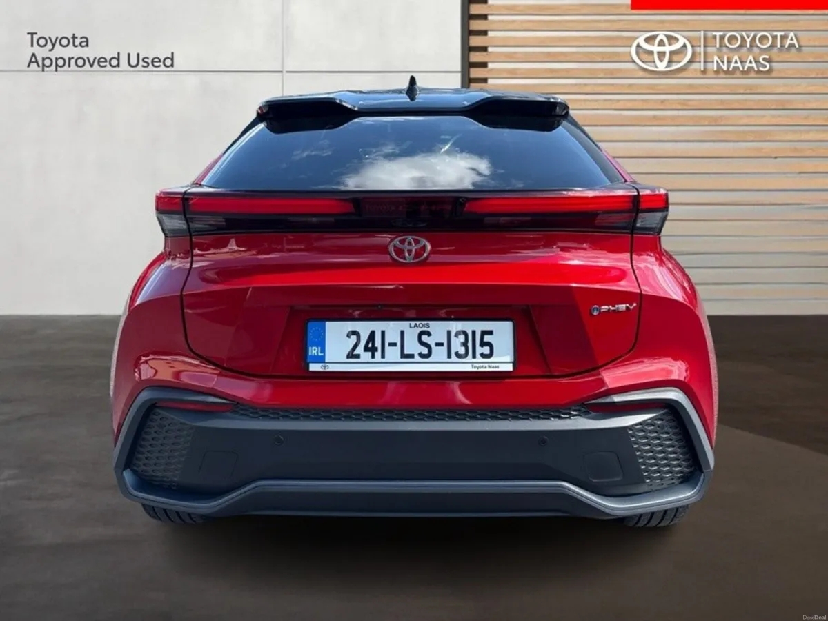 Toyota C-HR C-HR PHEV SPORT+ - Image 4