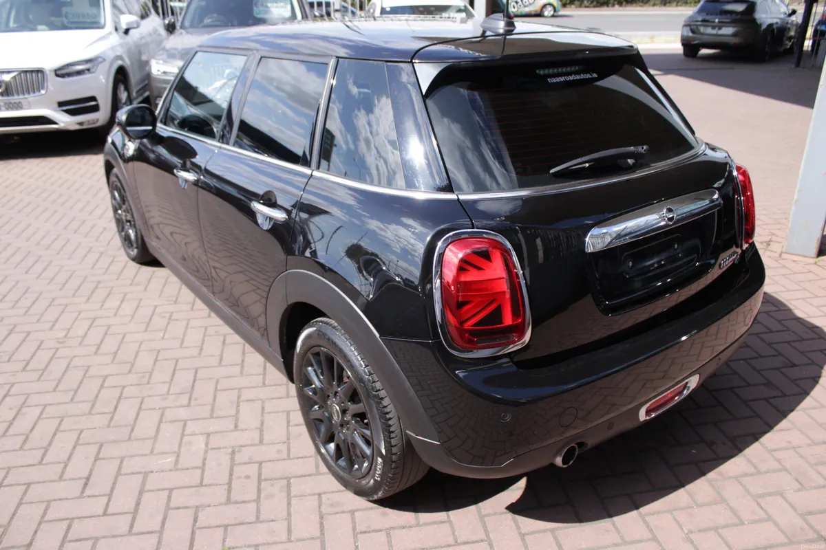 2021 MINI COOPER D 5DR HATCHBACK 1.5D AUTOMATIC - Image 6