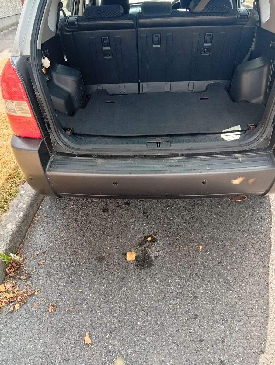 Car - Image 6