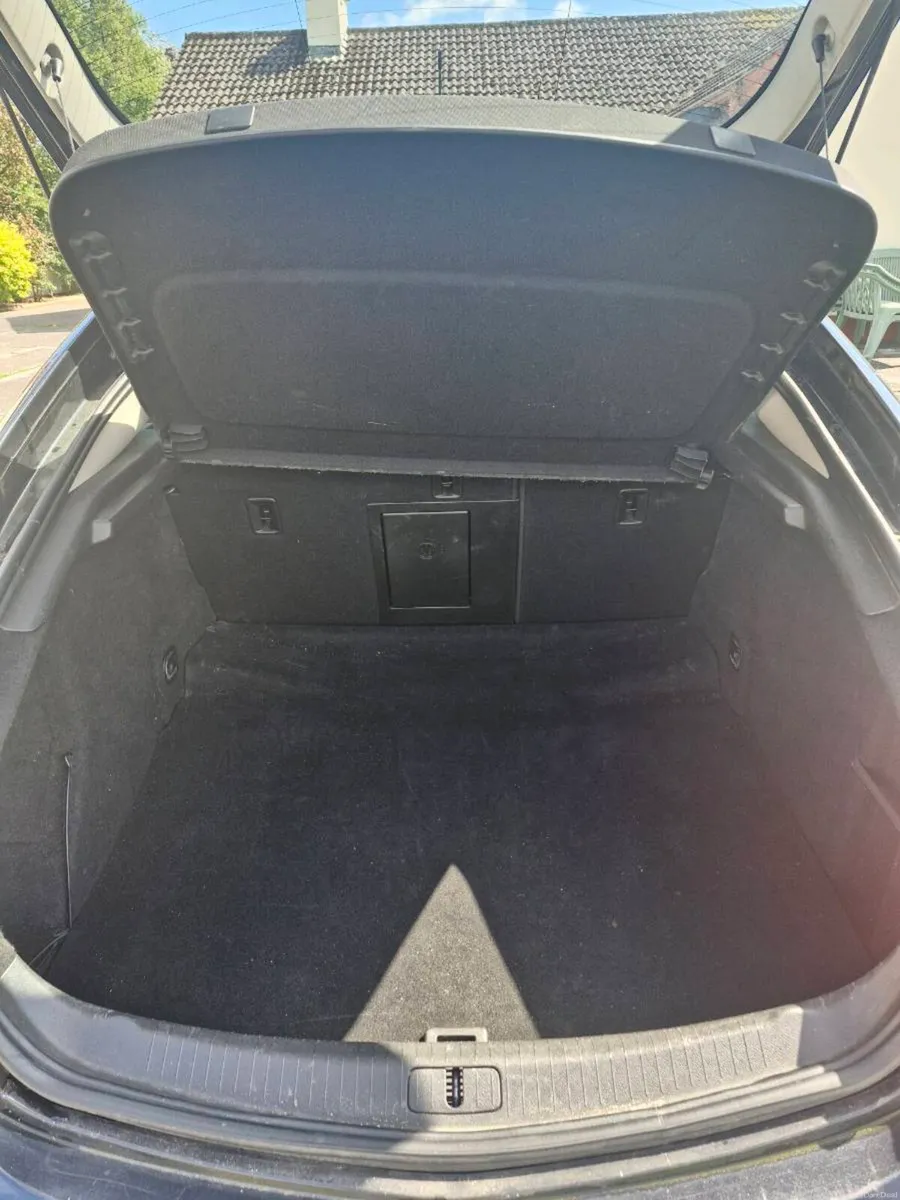 Vauxhall Insignia - Image 3