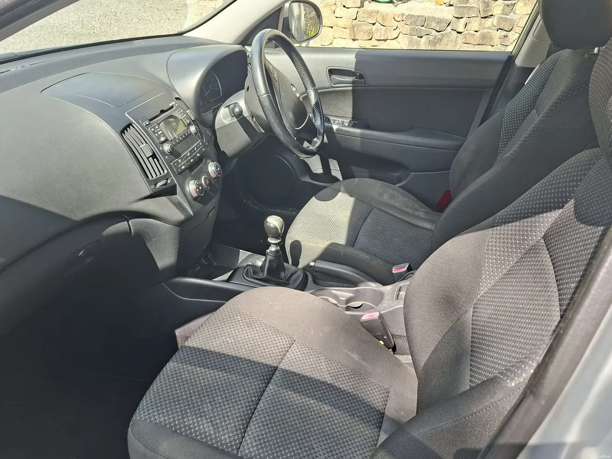 Hyundai i30 1.6L 2010 (Diesel) - Image 4