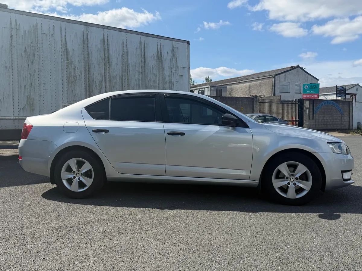 Skoda Octavia 2016 1.6 TDI Active - Image 4
