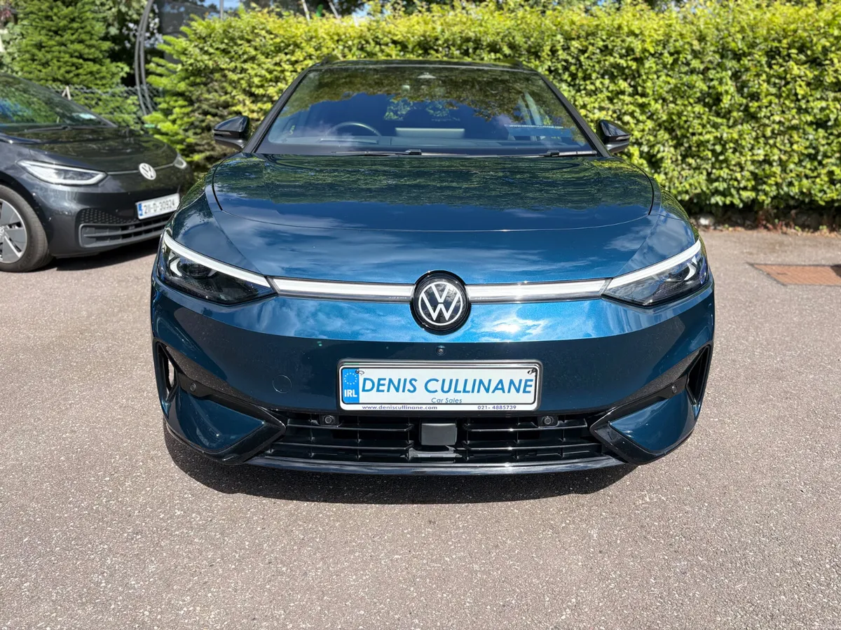 ID7 TOURER MATCH PRO | BIG SPEC | 1 OWNER - Image 6