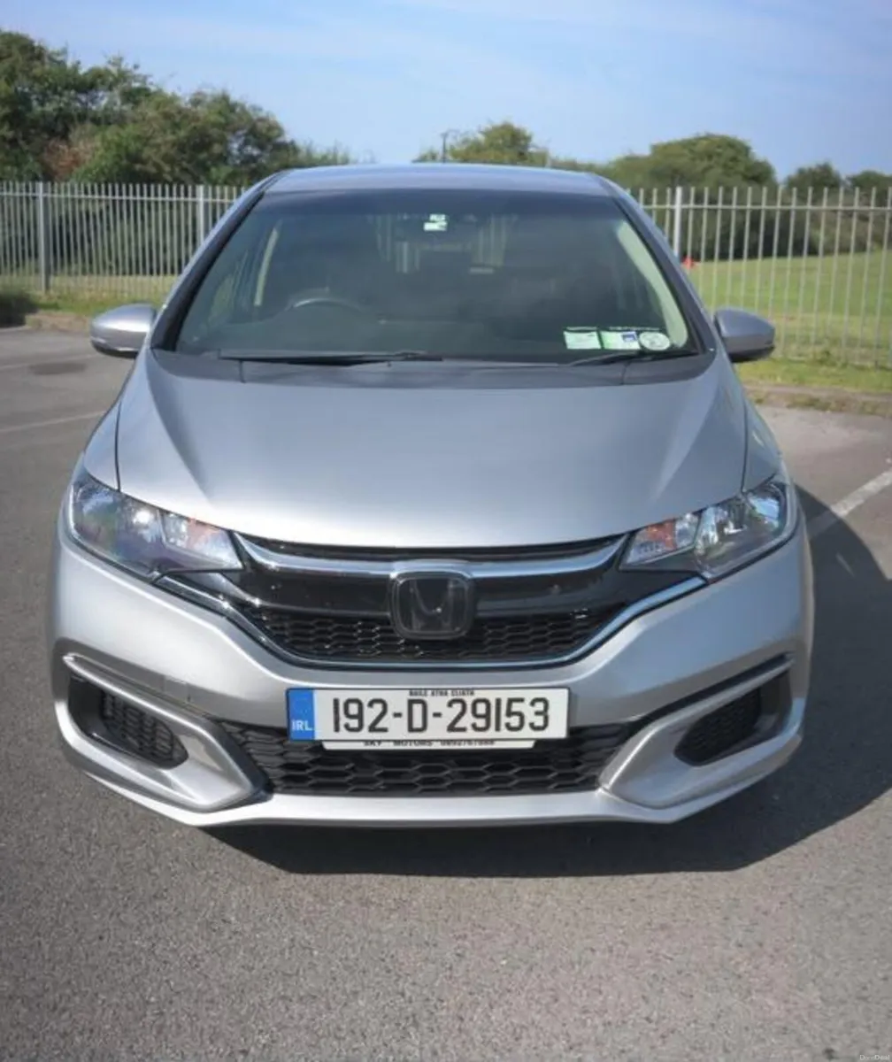 2019 Honda Fit/Jazz — Only 67 km —1.5 Hybrid Auto - Image 2