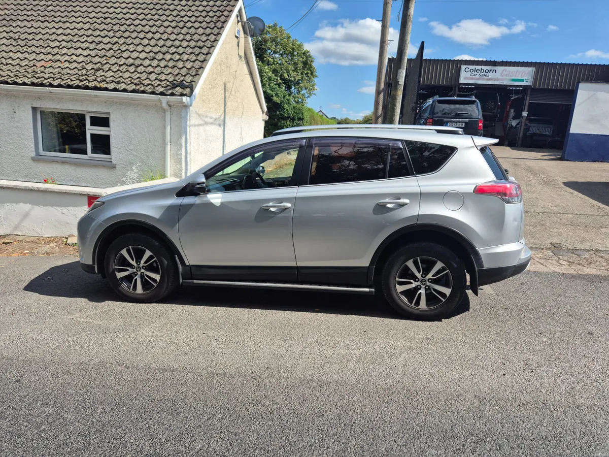 Toyota RAV4 2016 - Image 5