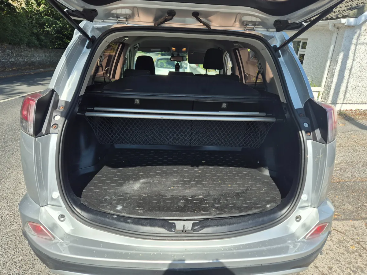 Toyota RAV4 2016 - Image 4