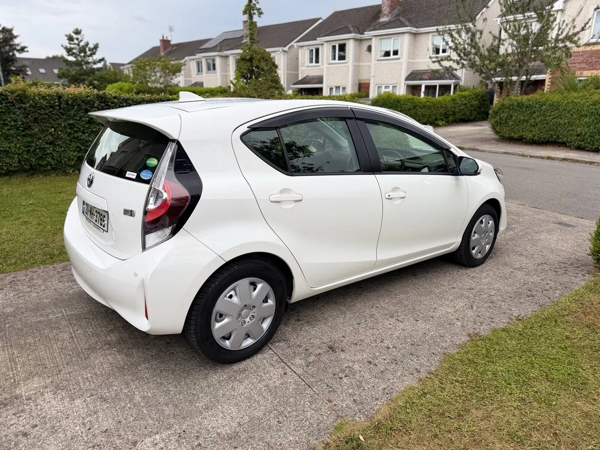 2021 Toyota Aqua Hybrid 1.5L Automatic - Image 2
