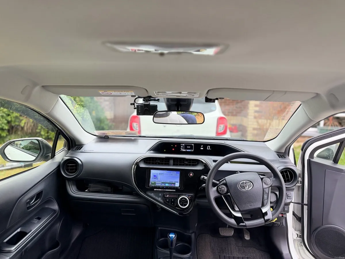 2021 Toyota Aqua Hybrid 1.5L Automatic - Image 6