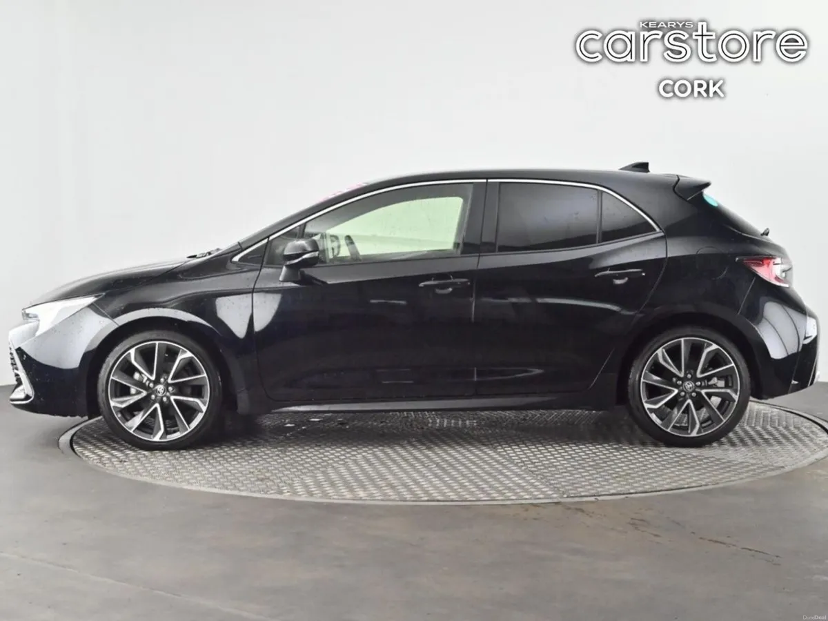 Toyota Corolla 1.8 Hybrid Auto - Image 6