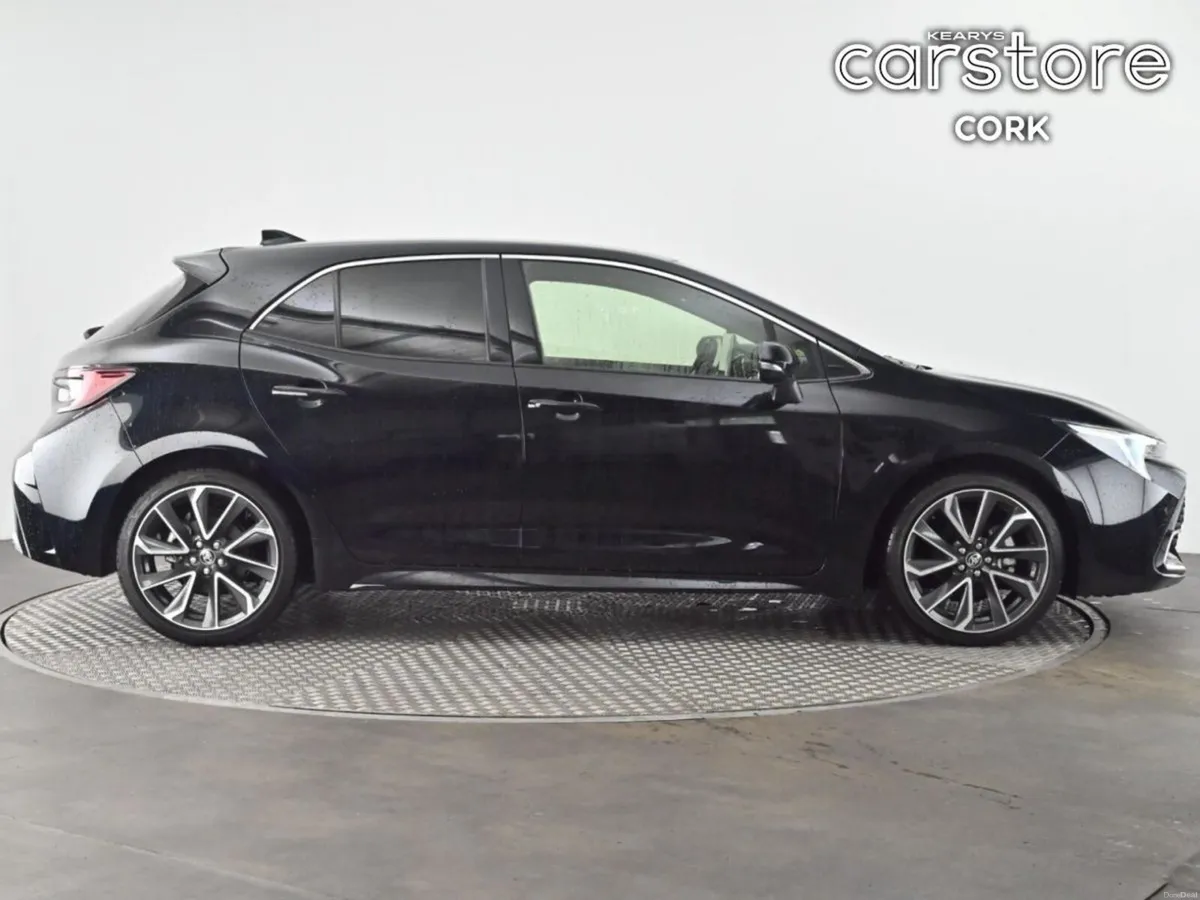 Toyota Corolla 1.8 Hybrid Auto - Image 2