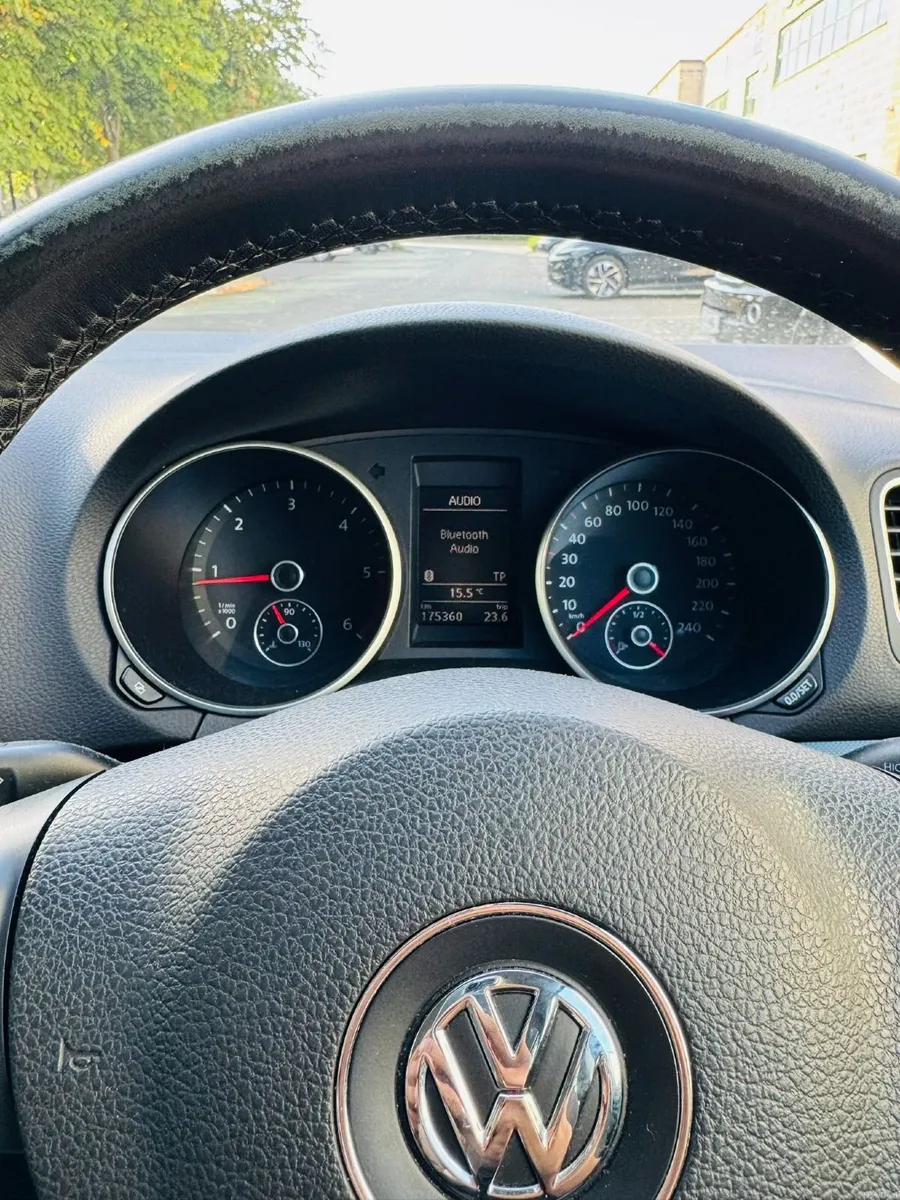 2012 VW Golf R-Line 1.6 TDI - Image 5